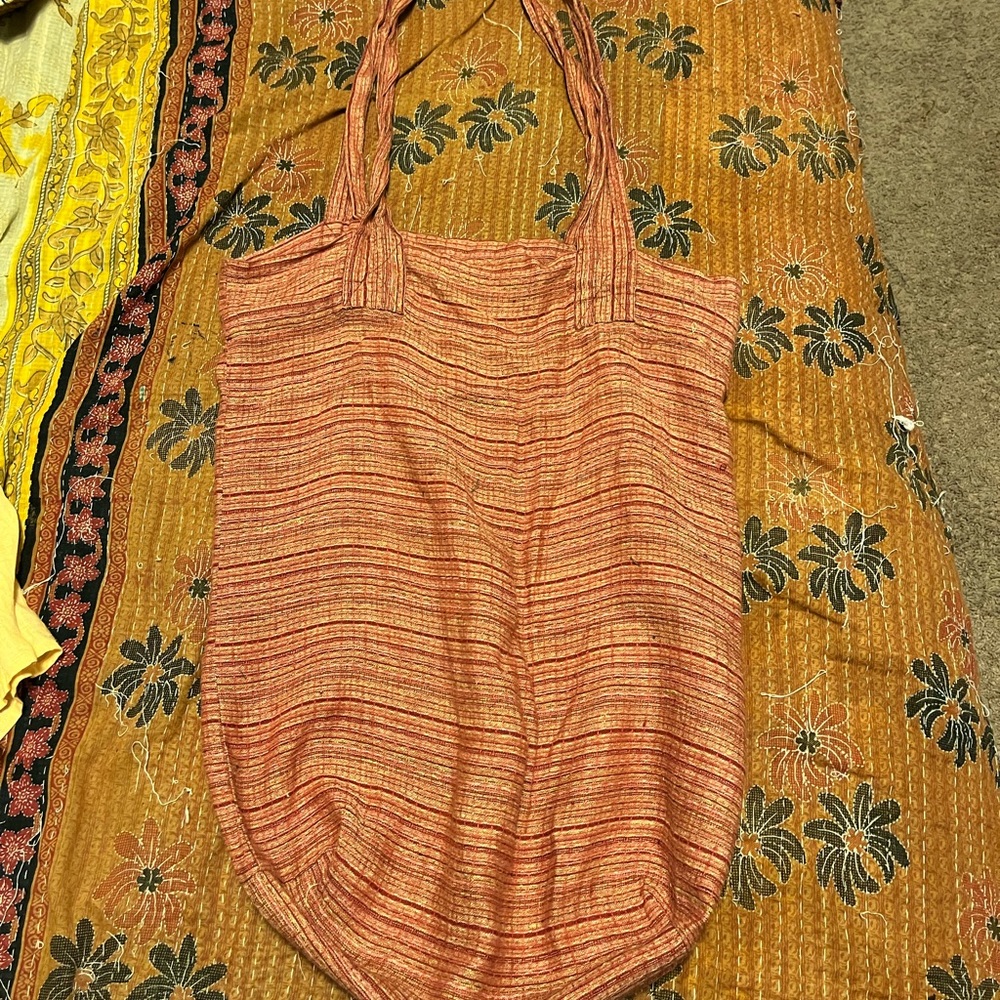 Flax bag, very large and spacious! Barely used